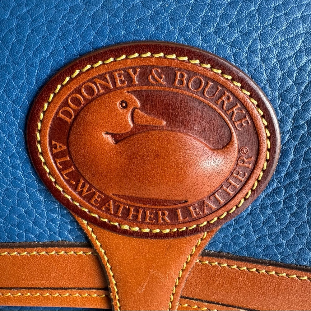 Dooney and Bourke awl French Blue Leather Surrey Messenger Carrier Crossbody Bag - Picture 3 of 16